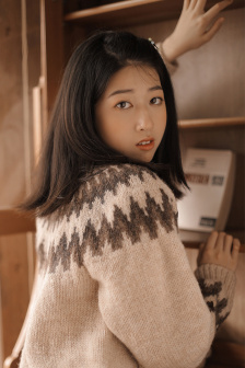 我是爸爸的女人中字头